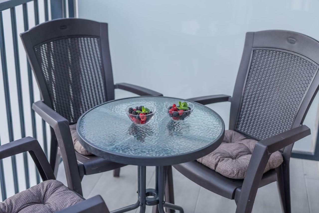 Nika Apartment Kolobrzeg Luaran gambar
